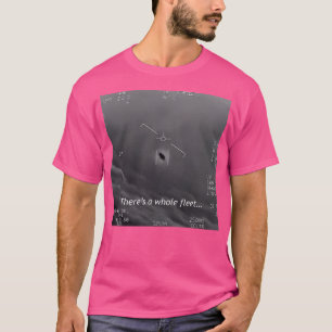 Es gibt eine ganze Flotte (Gimbal Uap Ufo) T-Shirt