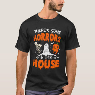 Es gibt einige Horror in diesem Haus Ghost Pumpkin T-Shirt