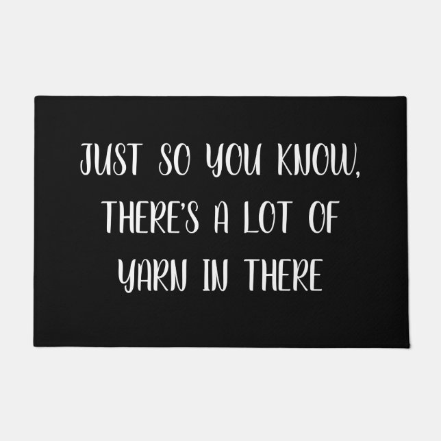 Es gibt viel Garn Schwarz-weiß Knitter Funny Fußmatte (Vorderseite)
