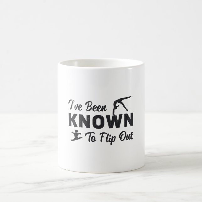 Es ist bekannt, dass ich Gymnastik Gedreht habe Kaffeetasse (Mittel)