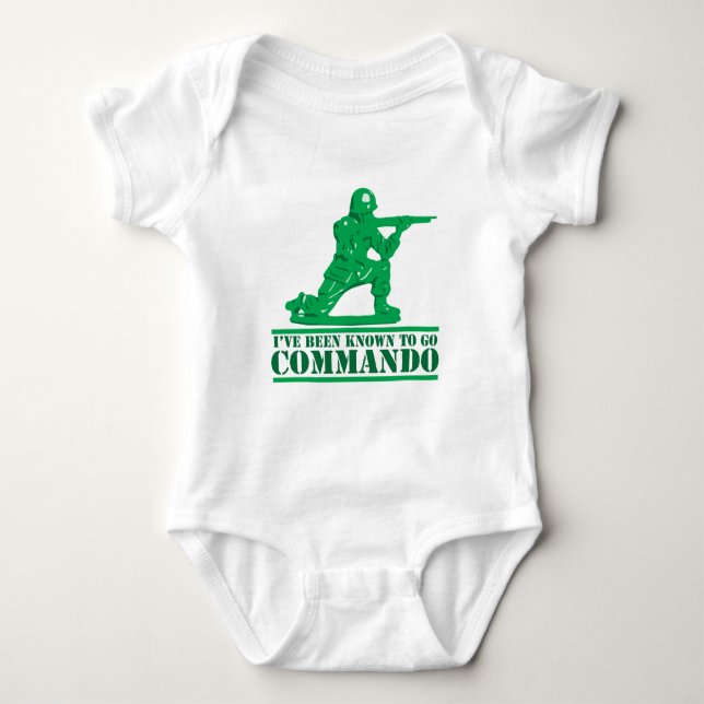 Es ist bekannt, dass ich Kommando führe Baby Strampler (Vorderseite)