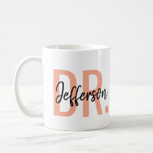 Es ist eigentlich Dr. – Lustiges Arztleben Cute Kaffeetasse