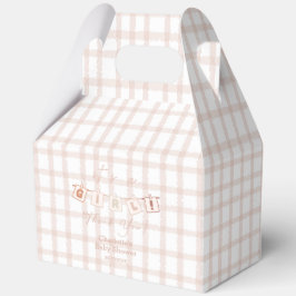 Es ist eine Girl Niedlich Brown Gingham Notedry Ba Geschenkschachtel