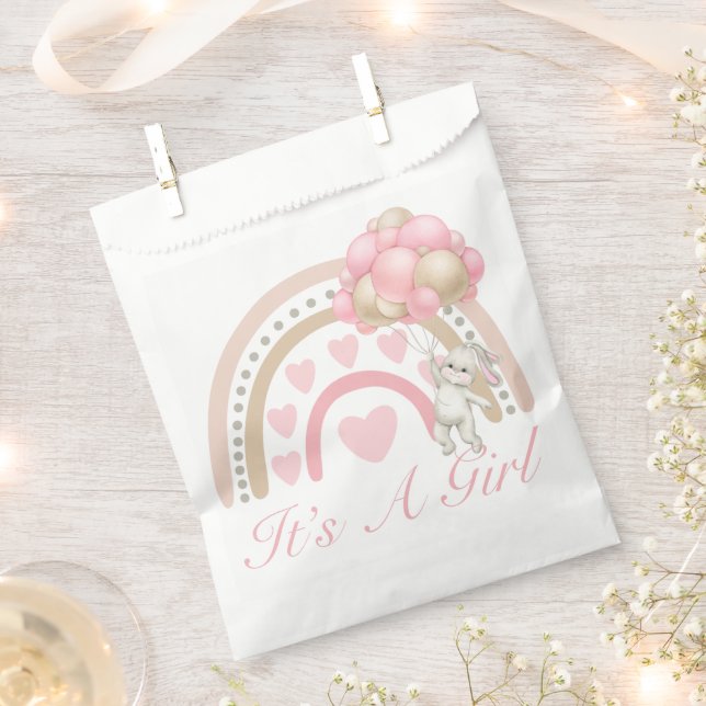 Es ist eine Girl Rainbow Pink Baby Dusche Geschenktütchen (Ausgeschnitten)