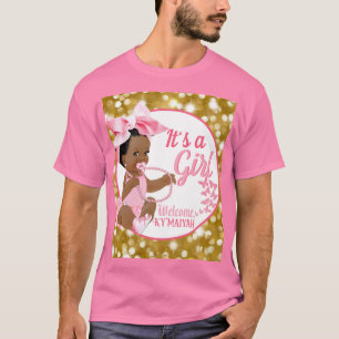 Es ist eine Mädchen-Pink & Gold-Ethnic-Baby-Dusche T-Shirt