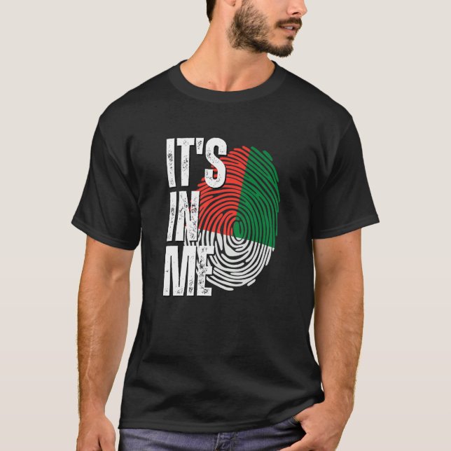 Es ist in Me Madagaskar Flag Fingerprint Malagasy  T-Shirt (Vorderseite)