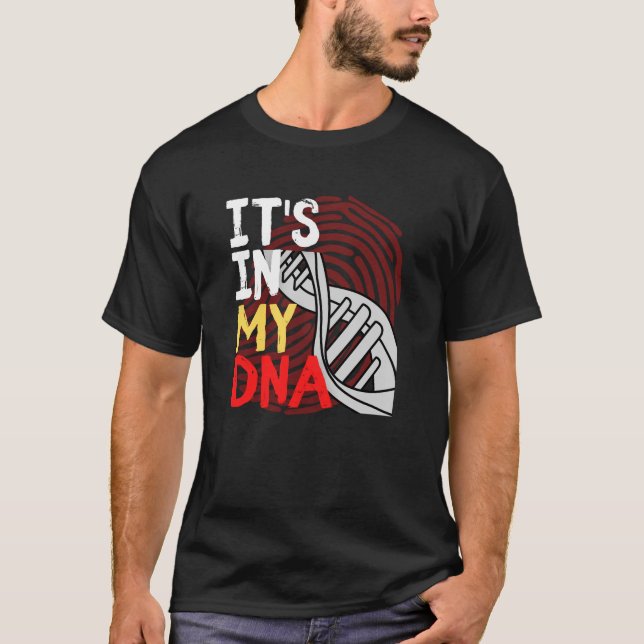 Es ist in meinem DNA-Shirt T-Shirt (Vorderseite)