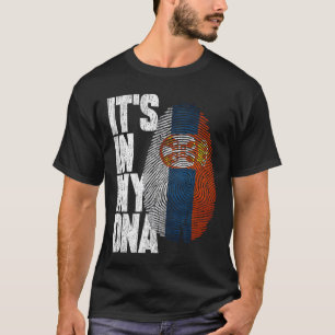 Es ist in meinem serbischen DNA-Shirt Stolz Hispan T-Shirt