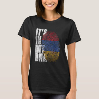 Es ist in meiner DNA armenischer Zeichenstolz auf T-Shirt