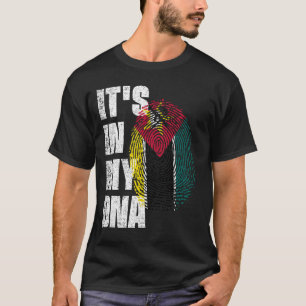 ES IST IN MEINER DNA, der Flagge Mosambiks T-Shirt