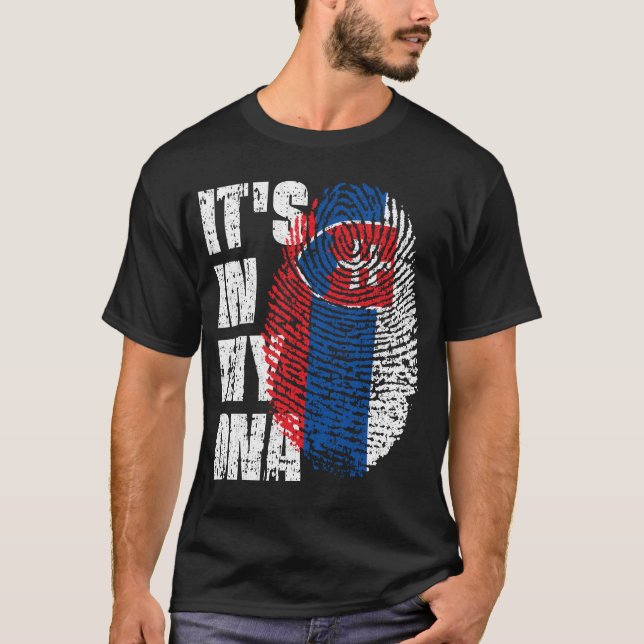 ES IST IN MEINER DNA, DIE slowakische Flagge Jungs T-Shirt (Vorderseite)