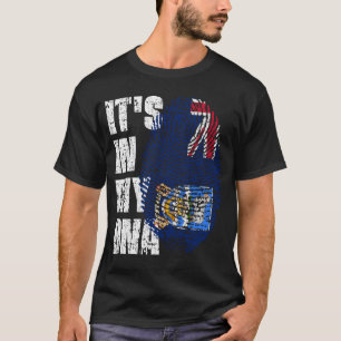ES IST IN MEINER DNA Falkeninseln Flag Jungs Mädch T-Shirt