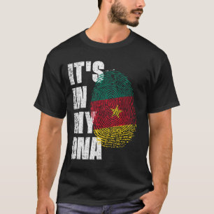 ES IST IN MEINER DNA-Kamerun-Flagge T-Shirt