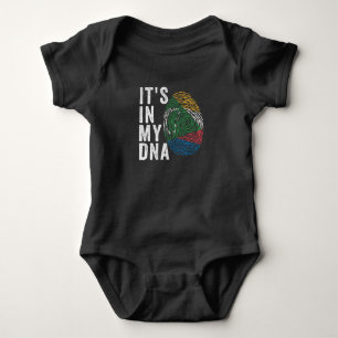 Es ist in meiner DNA - Komoros-Flagge Baby Strampler