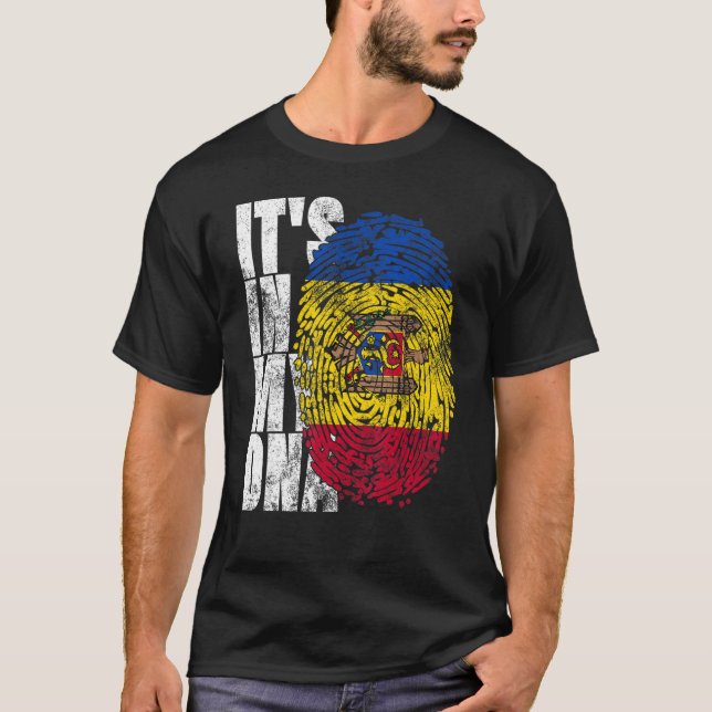 Es ist in meiner DNA Moldau Grafik für Männer Frau T-Shirt (Vorderseite)