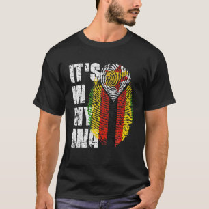 ES IST IN MEINER DNA, Simbabwische Flagge T-Shirt