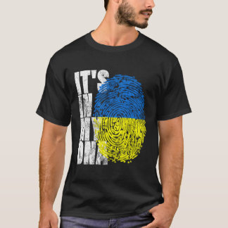 Es ist in meiner DNA Ukrainisch Vyshyvanka Kozak U T-Shirt