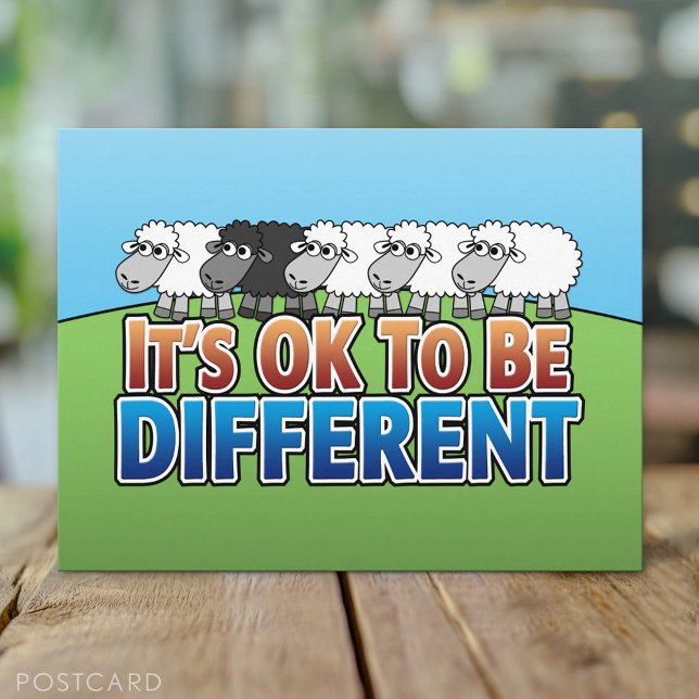 Es ist in Ordnung, ein anderes BLACK SHEEP zu sein Postkarte (Custom Postcard)