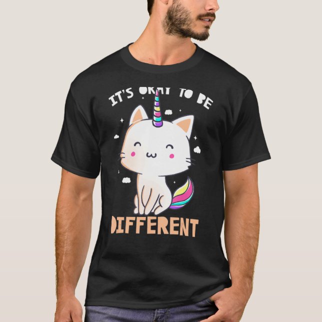 Es ist in Ordnung, ein anderes Niedliches Einhorn- T-Shirt (Vorderseite)