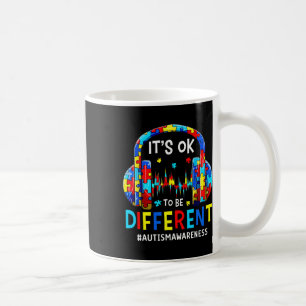 Es ist ok, ein anderes Cooles Autismus-Bewusstsein Kaffeetasse