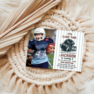 Es ist Zeit für das Spiel! Fußball-Geburtstagskind Einladung