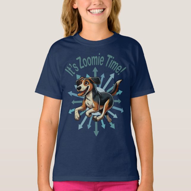 Es ist Zoomie Time Medium Mutt T-Shirt (Vorderseite)