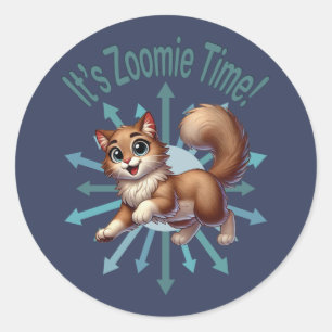 Es ist Zoomie Time Niedlich Brown & White Cat Runder Aufkleber