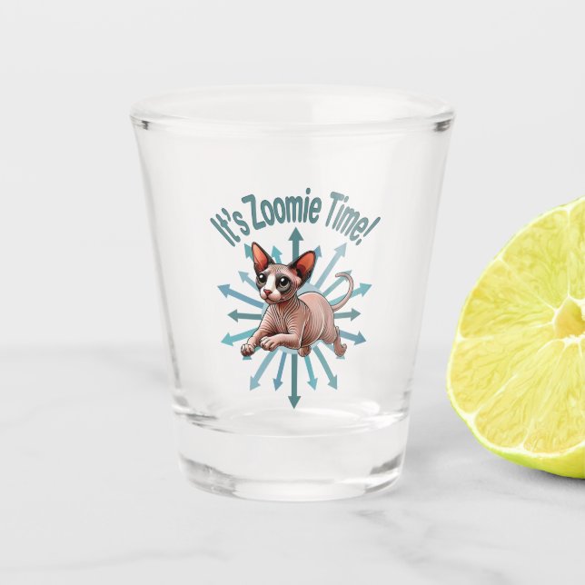 Es ist Zoomie Time Sphynx Cat Schnapsglas (Vorderseite)