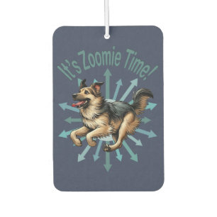 Es ist Zoomie Zeit Großer Mops Autolufterfrischer