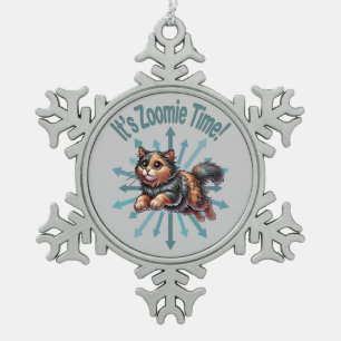 Es ist Zoomie Zeit Schildpattkatze Schneeflocken Zinn-Ornament