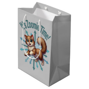 Es ist Zoomie Zeit Süße braune und weiße Katze Mittlere Geschenktüte