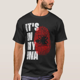 ES LIEGT IN MEINER DNA Albanien-Flagge T-Shirt