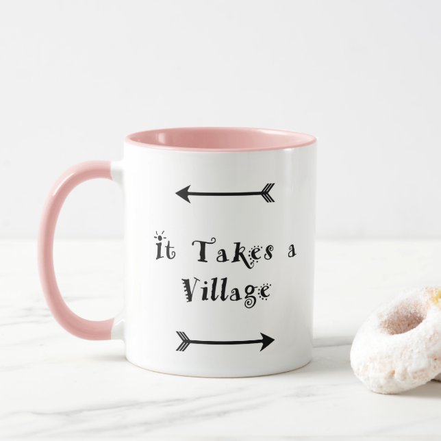 Es nimmt ein Dorf - Parenting Adoption Tasse (Mit Donut)