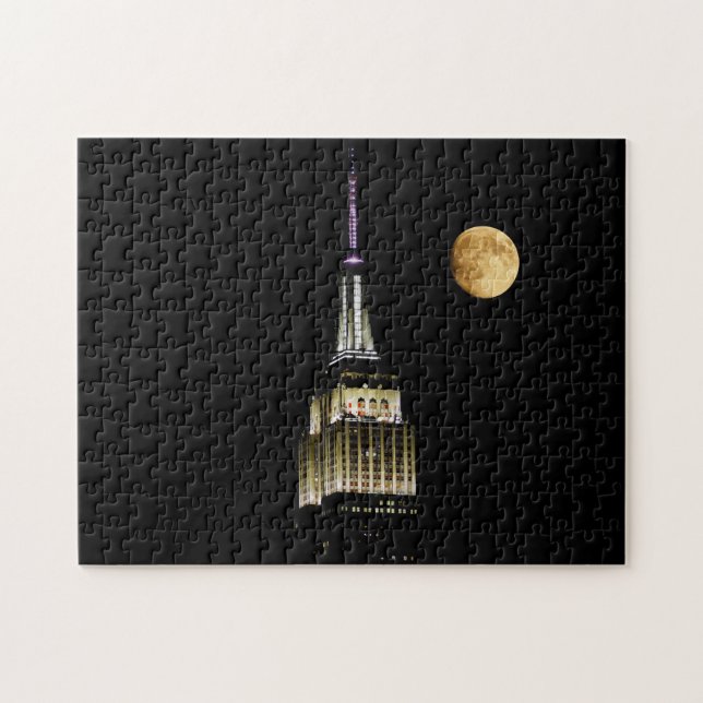 ESB bei Nacht (Horizontal)