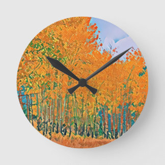 Espenlaub fällt runde wanduhr