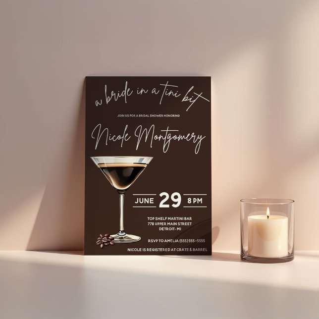 Espresso Martini Bridge in einem Tini-Bit-Brautpar Einladung (Von Creator hochgeladen)
