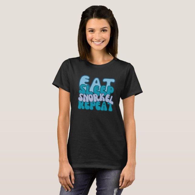 Essen, schlafen, Schnorcheln, sich wieder sonnig m T-Shirt (Vorne ganz)
