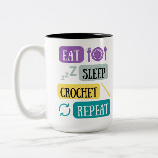 Essen Sie Schlaf-Häkchen wiederholen personalisier Zweifarbige Tasse