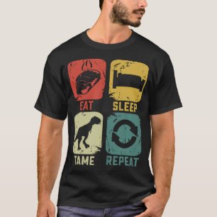 Essen Sleep Tame Wiederholung Dinosaur Gaming Geek T-Shirt