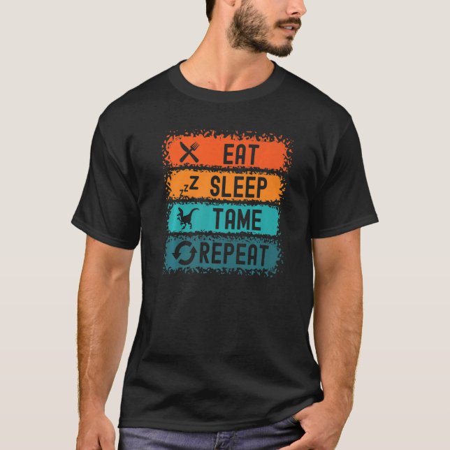 Essen Sleep Tame Wiederholung Gamer Dinosaurier Tr T-Shirt (Vorderseite)