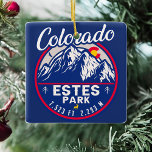 Estes Park Colorado - Rocky Mountain National Park Keramikornament<br><div class="desc">Estes Park Colorado ist das Tor zum Rocky Mountain National Park und eine schöne Bergstadt. Dieses großartige Vintage Design hat einen Retro-Look.</div>