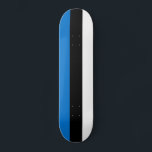 Estnische Flagge Skateboard<br><div class="desc">Patriotische Flagge Estlands.</div>