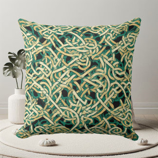 Eternal Knots Celtic Heritage Decorative Art Green Kissen