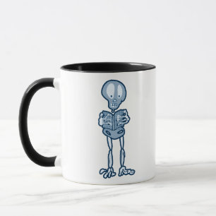 Ethan-Literaturskelett mit Buch Tasse