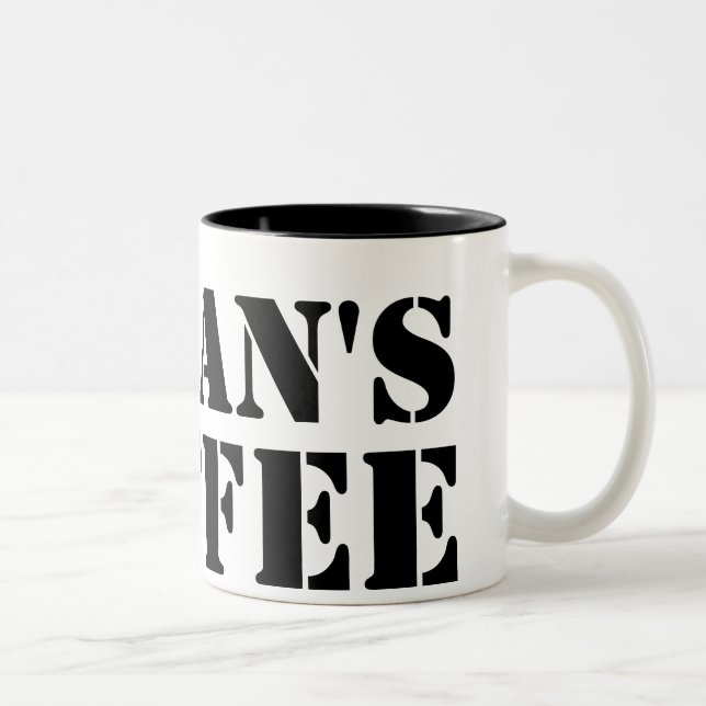 Ethans Kaffeetasse (Rechts)