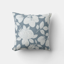 Ethereal Berry Leaf Pillow Kissen