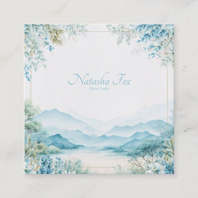 Ethereal Blue Mountain Floral Gold Frame Serene Quadratische Visitenkarte (Vorderseite)