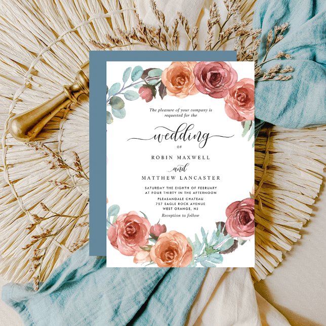 Ethereal Dusty Blue, Blush Floral Encircle Wedding Einladung (Von Creator hochgeladen)