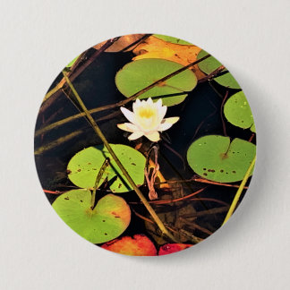 "Ethereal Lily Pad Pond mit Central White Blossom Button
