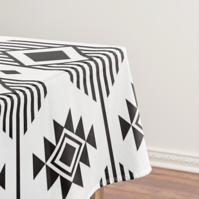 Ethisches geometrisches Schwarzweißmuster Tischdecke (Beispiel)